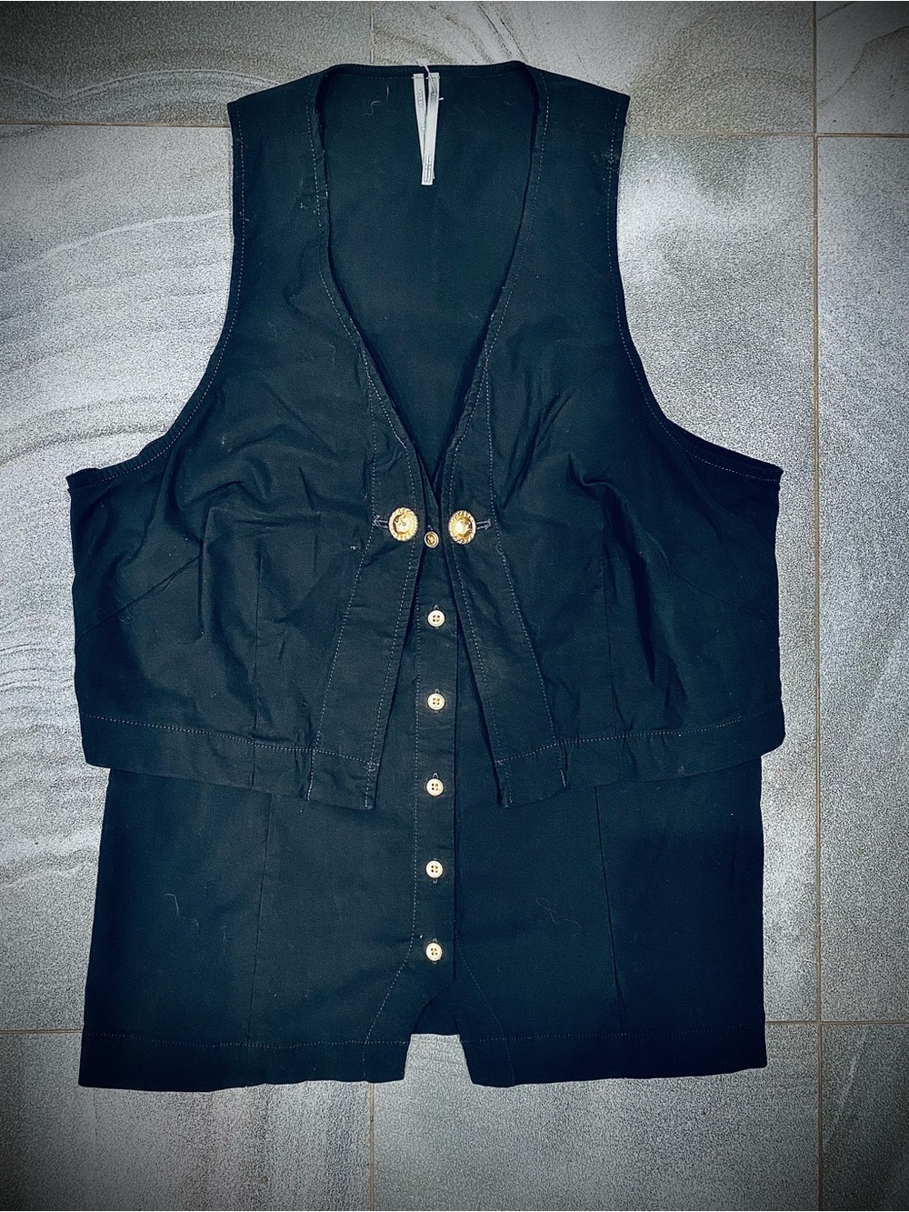 Women’s Anthropologie Sleeveless Layered Plunge Top Gold Buttons Size L